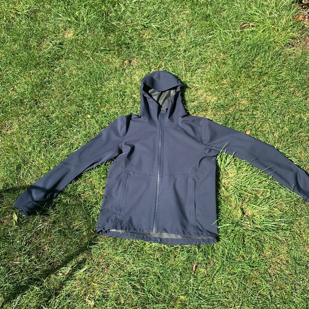 UNIQLO BLOCKTECH PARKA